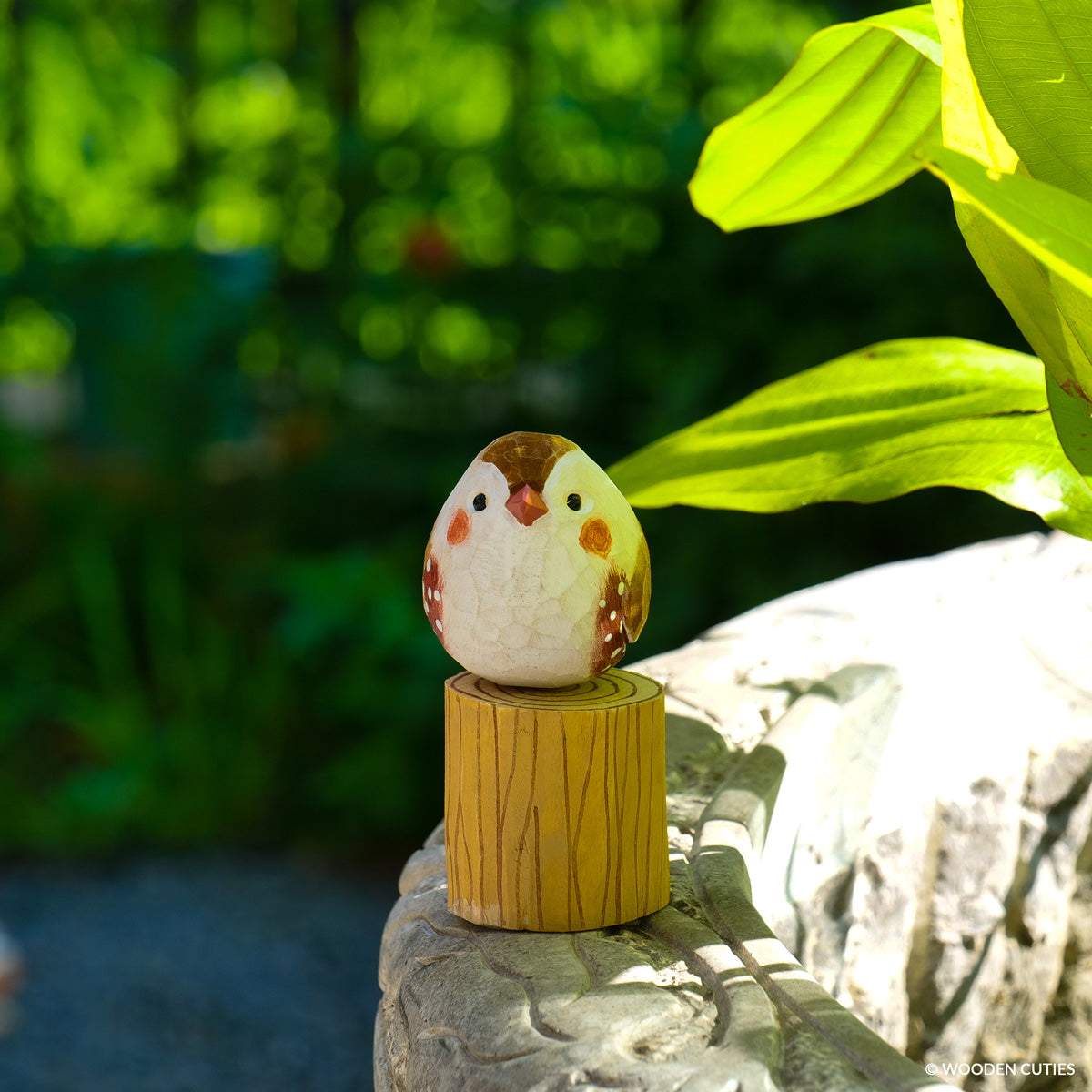 Zebra Finch #11 + Stand