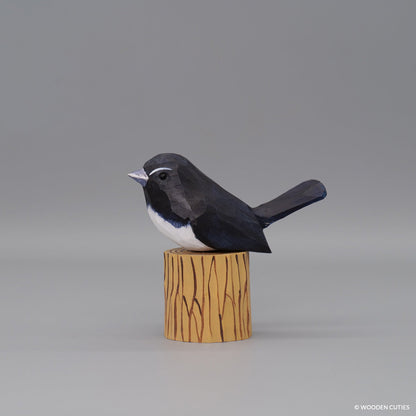 Willie Wagtail + Stand