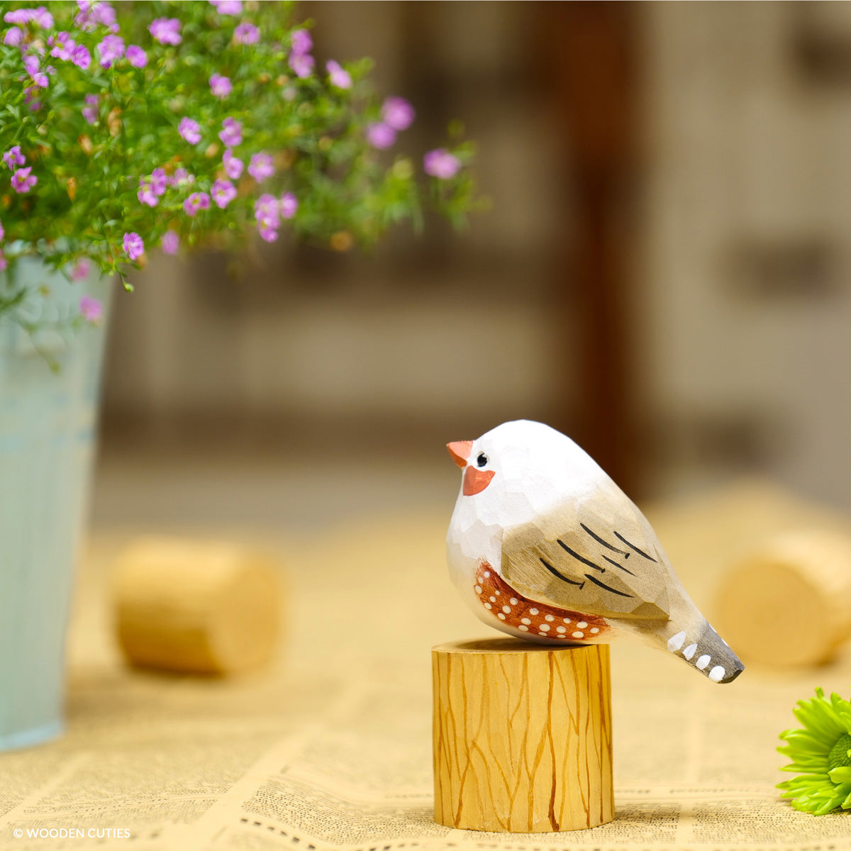 White Zebra Finch #20 + Stand